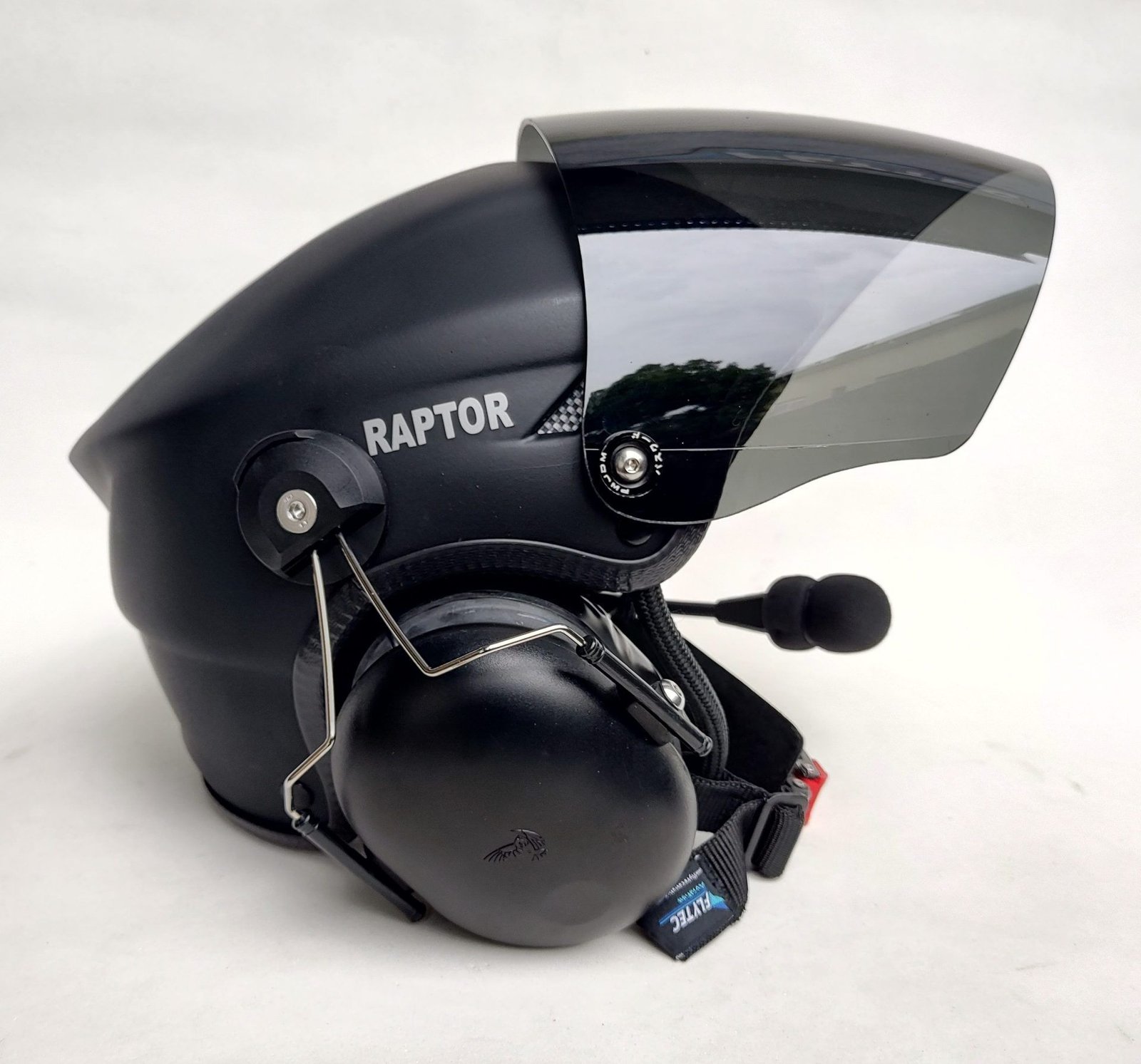 CAPACETE RAPTOR COR PRETO FOSCO COM VISEIRA MODELO FULL FACE E SISTEMA DE PRENDER A FONIA MODELO TIPO 3M - Imagem 8