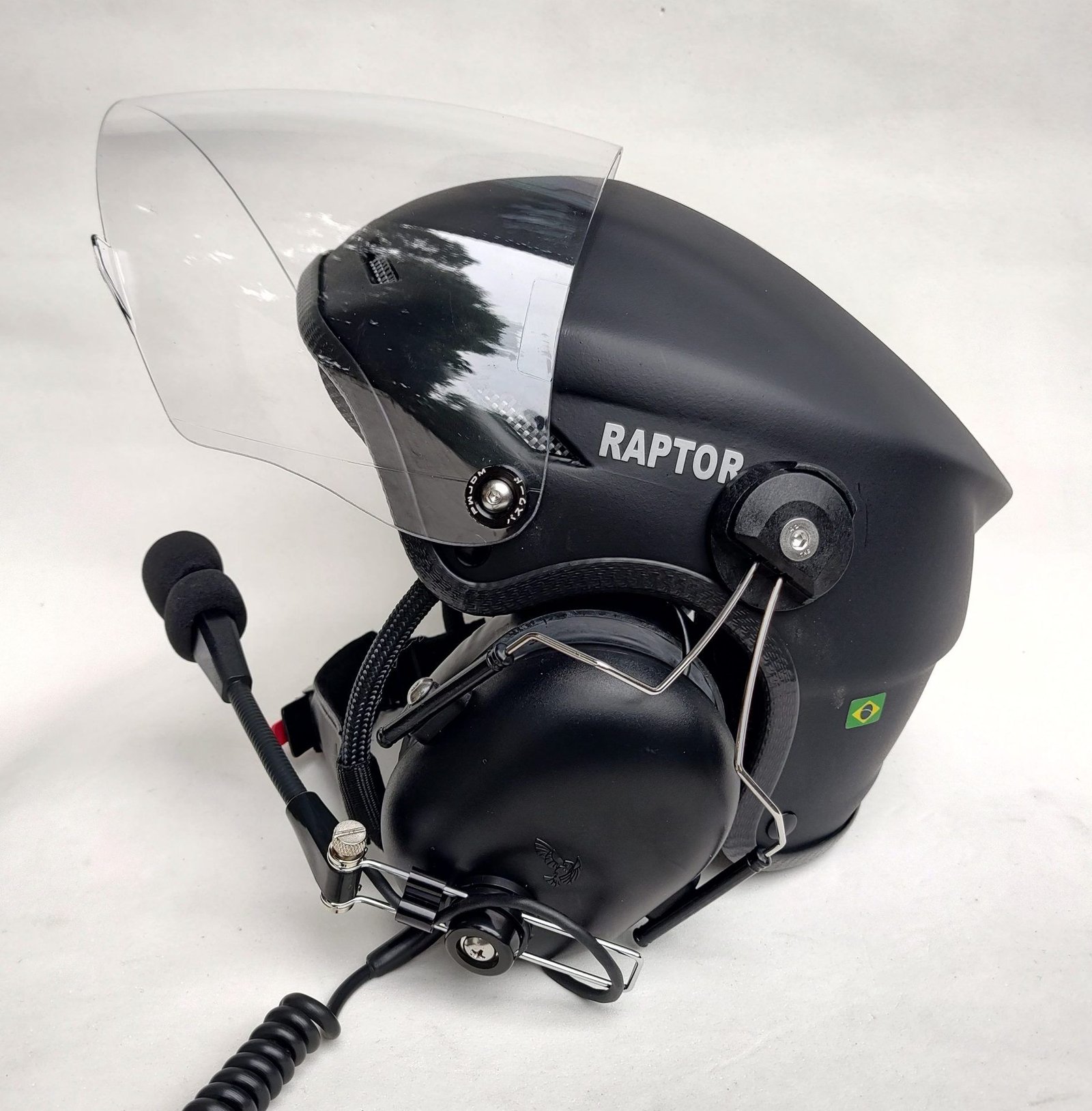 CAPACETE RAPTOR COR PRETO FOSCO COM VISEIRA MODELO FULL FACE E SISTEMA DE PRENDER A FONIA MODELO TIPO 3M - Imagem 4